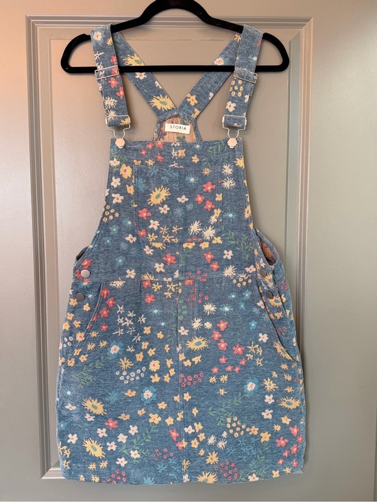 Storia Dresses & Skirts - Storia Blue Floral Corduroy Overall Skirt